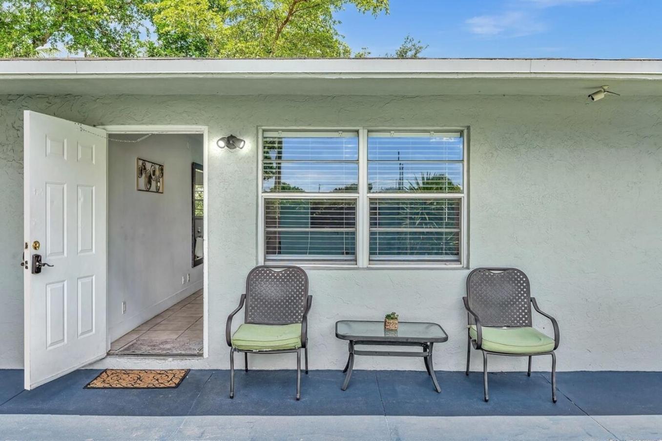 Modern 2Br Oasis Mins To Beach & Casino Db2 Dania Beach Εξωτερικό φωτογραφία