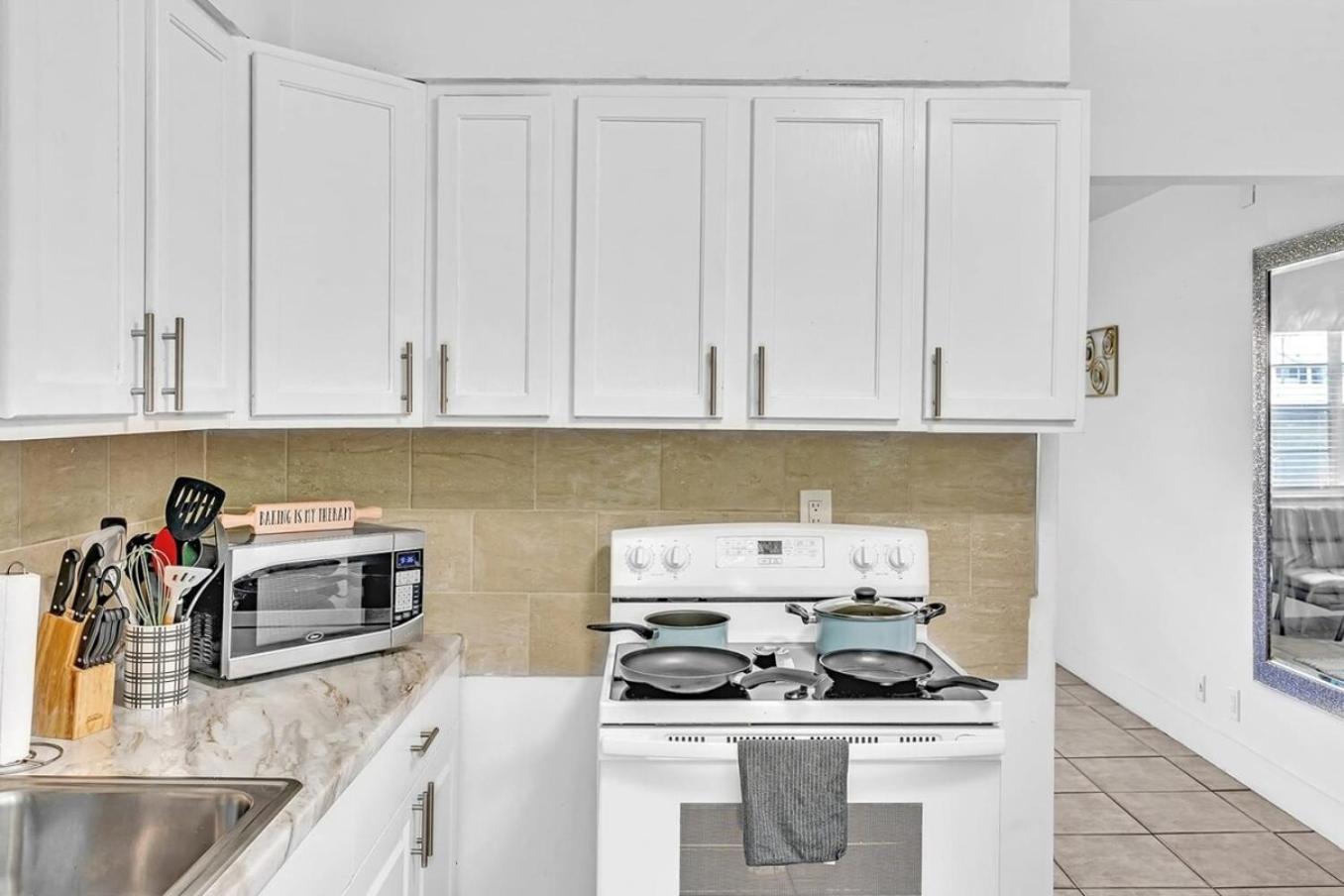Modern 2Br Oasis Mins To Beach & Casino Db2 Dania Beach Εξωτερικό φωτογραφία