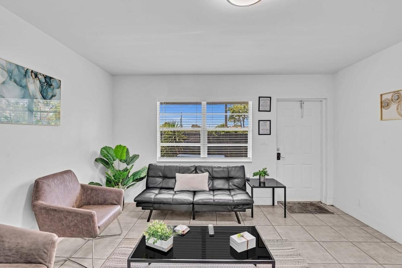 Modern 2Br Oasis Mins To Beach & Casino Db2 Dania Beach Εξωτερικό φωτογραφία